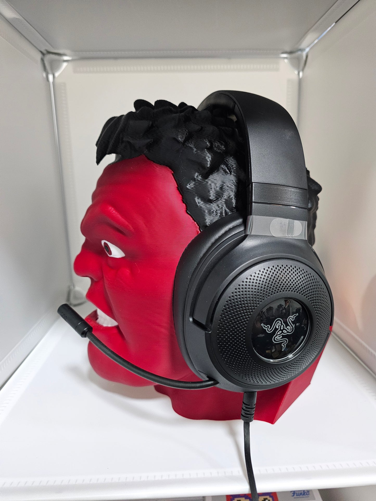 Red Gamma Smash Hero Headphones Stand | 3D Printed | Comics |Bust Decor Collectible | MCU