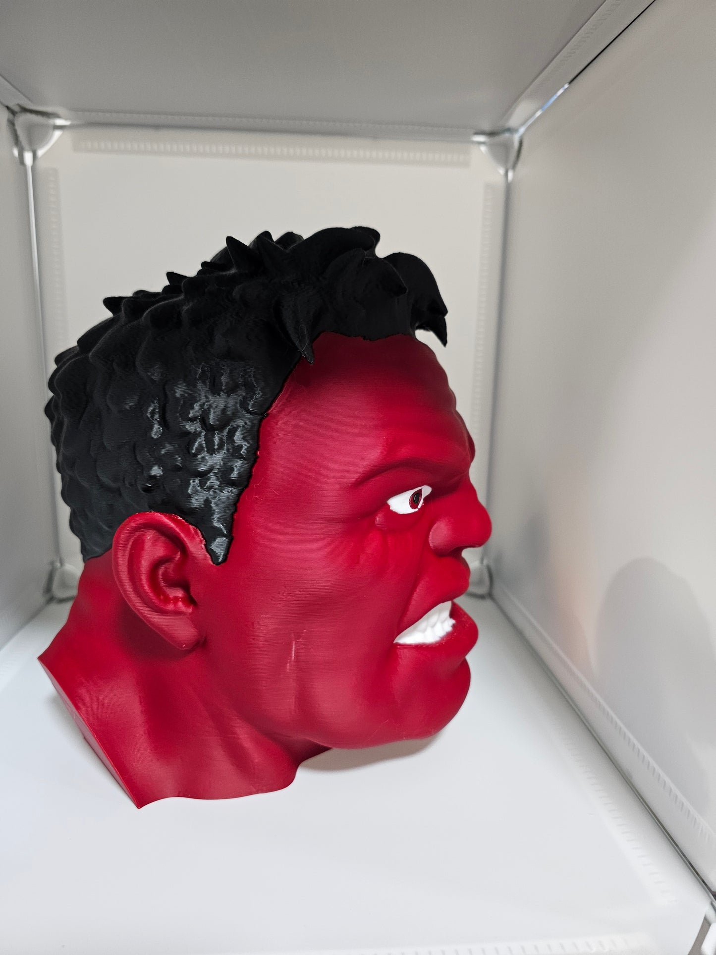 Red Gamma Smash Hero Headphones Stand | 3D Printed | Comics |Bust Decor Collectible | MCU